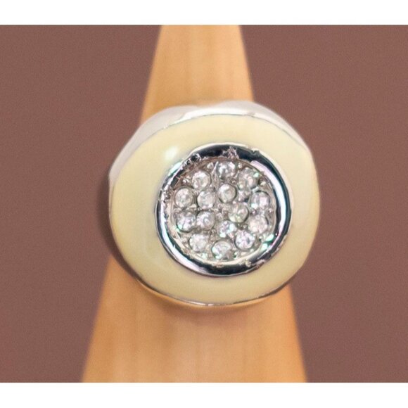 Vintage Art Deco Rhinestones Gold Tone Ring Size 8 1/2 - U1 - Picture 1 of 3